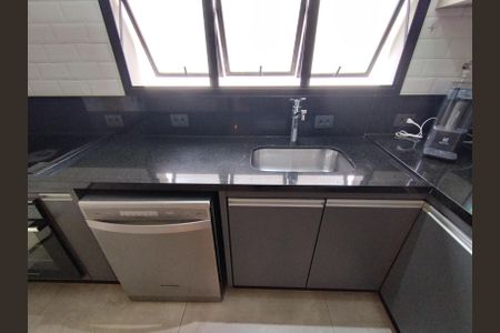 Apartamento à venda com 178m², 4 quartos e 3 vagasCozinha