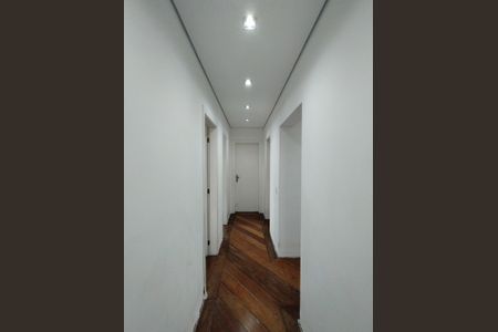 Apartamento à venda com 178m², 4 quartos e 3 vagasCorredor