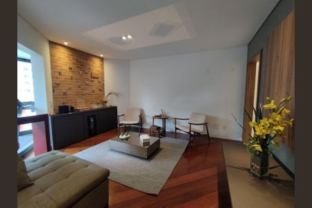 Apartamento à venda com 178m², 4 quartos e 3 vagasSala 1