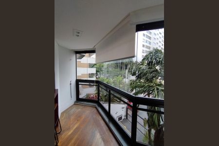 Apartamento à venda com 178m², 4 quartos e 3 vagasVaranda da Sala 1