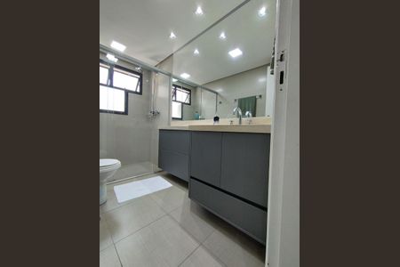 Apartamento à venda com 178m², 4 quartos e 3 vagasBanheiro