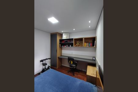 Apartamento à venda com 178m², 4 quartos e 3 vagasQuarto 2