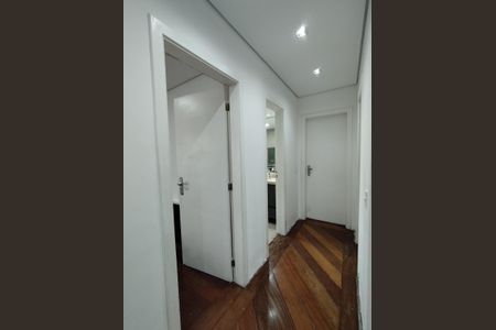 Apartamento à venda com 178m², 4 quartos e 3 vagasCorredor