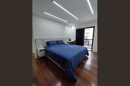 Apartamento à venda com 178m², 4 quartos e 3 vagasSuíte 2