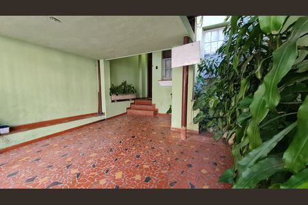 Casa à venda com 125m², 8 quartos e 1 vaga