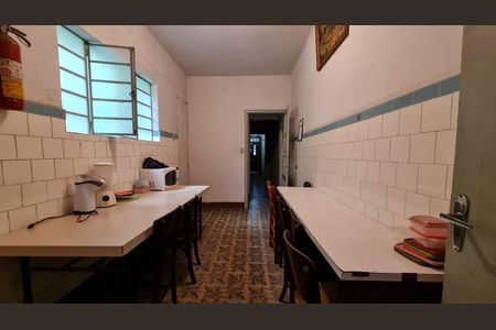 Casa à venda com 125m², 8 quartos e 1 vaga