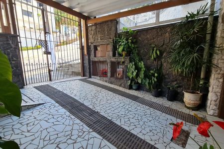 Casa à venda com 140m², 3 quartos e 2 vagas