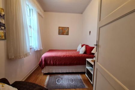 Casa à venda com 140m², 3 quartos e 2 vagas