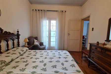 Casa à venda com 140m², 3 quartos e 2 vagas