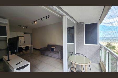 Studio para alugar com 44m², 1 quarto e 1 vagaKitnet