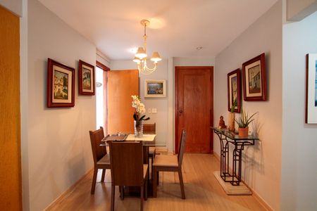 Sala de apartamento à venda com 1 quarto, 58m² em Barra da Tijuca, Rio de Janeiro