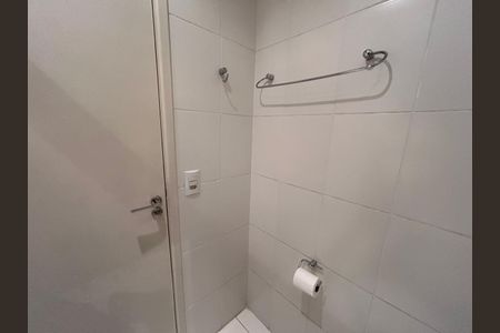 Apartamento à venda com 48m², 2 quartos e 2 vagas Apartamento à venda com 48m², 2 quartos e 2 vagasBanheiro 2