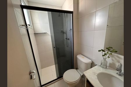 Apartamento à venda com 48m², 2 quartos e 2 vagas Apartamento à venda com 48m², 2 quartos e 2 vagasBanheiro 1