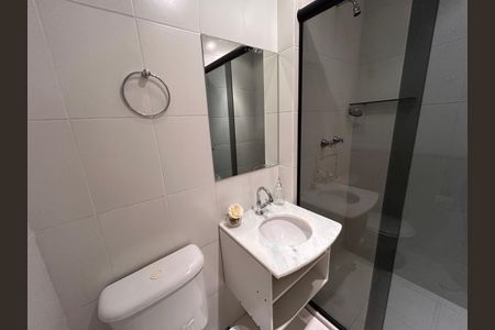 Apartamento à venda com 48m², 2 quartos e 2 vagas Apartamento à venda com 48m², 2 quartos e 2 vagasBanheiro 2