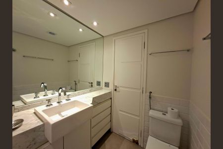 Apartamento à venda com 75m², 1 quarto e 2 vagasBanheiro da Suíte