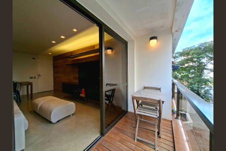 Apartamento à venda com 75m², 1 quarto e 2 vagasVaranda