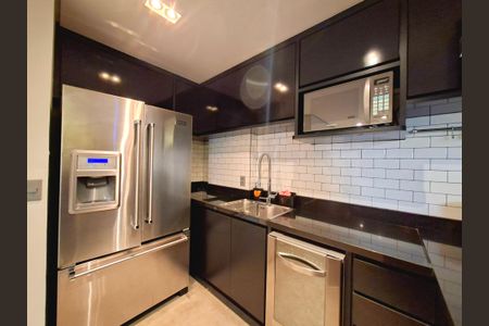 Apartamento à venda com 75m², 1 quarto e 2 vagasCozinha