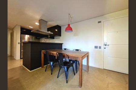 Apartamento à venda com 75m², 1 quarto e 2 vagasSala