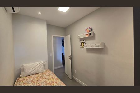 Apartamento para alugar com 72m², 2 quartos e 1 vagaQuarto 