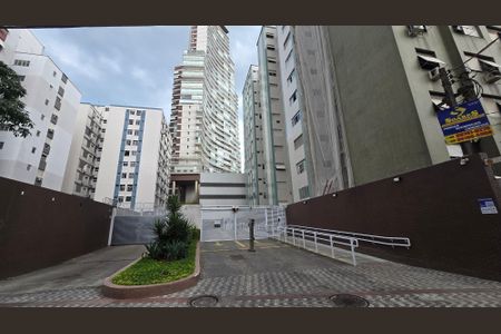 Apartamento para alugar com 72m², 2 quartos e 1 vagaFachada