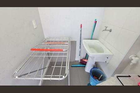 Apartamento para alugar com 72m², 2 quartos e 1 vagaÁrea de Serviço