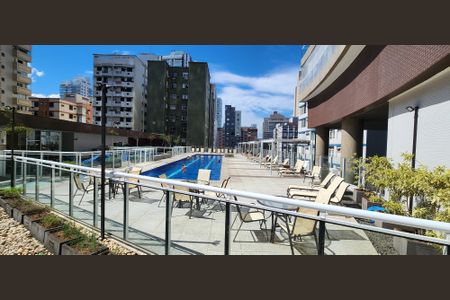 Apartamento para alugar com 72m², 2 quartos e 1 vagaPiscina