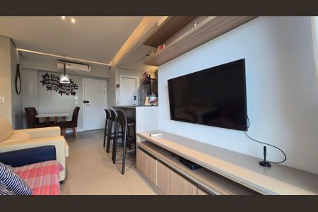 Apartamento para alugar com 72m², 2 quartos e 1 vagaSala