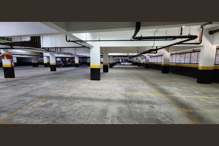 Apartamento para alugar com 72m², 2 quartos e 1 vagaGaragem