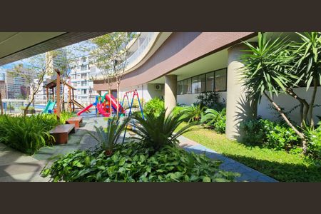Apartamento para alugar com 72m², 2 quartos e 1 vagaÁrea comum - Playground