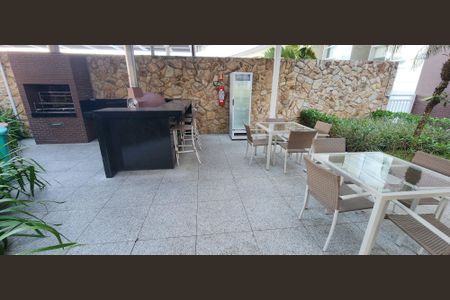 Apartamento para alugar com 72m², 2 quartos e 1 vagaÁrea gourmet