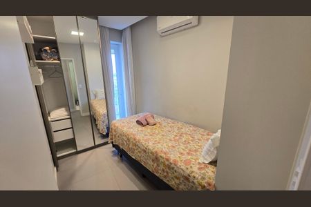 Apartamento para alugar com 72m², 2 quartos e 1 vagaQuarto 