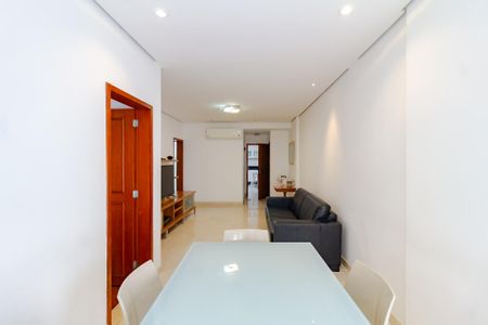 Sala  de apartamento à venda com 3 quartos, 100m² em Leme, Rio de Janeiro