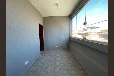 Casa de condomínio para alugar com 45m², 1 quarto e sem vagaVaranda