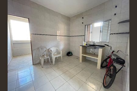 Casa de condomínio para alugar com 45m², 1 quarto e sem vagaCozinha
