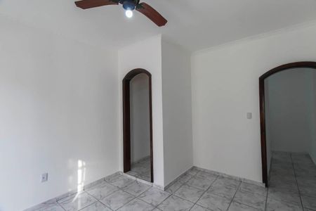 Casa para alugar com 180m², 1 quarto e sem vaga Casa para alugar com 180m², 1 quarto e sem vagaSuite