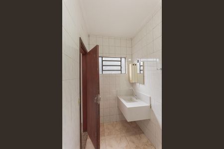 Casa para alugar com 156m², 3 quartos e 5 vagas Casa para alugar com 156m², 3 quartos e 5 vagasBanheiro da Suíte