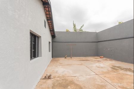 Quintal de casa para alugar com 3 quartos, 156m² em Cidade Satélite Íris, Campinas