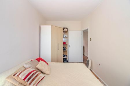 Quarto de apartamento à venda com 1 quarto, 56m² em São João, Porto Alegre