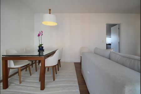 Sala de apartamento à venda com 3 quartos, 112m² em Vila Suzana, São Paulo