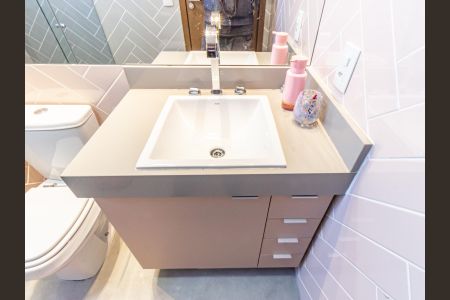 Apartamento à venda com 159m², 3 quartos e 2 vagasBanheiro da Suíte 2