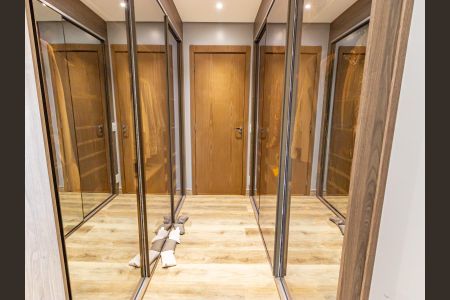 Apartamento à venda com 159m², 3 quartos e 2 vagasCloset da suíte