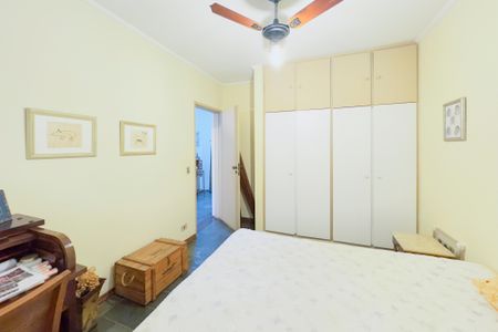 Casa de condomínio para alugar com 175m², 3 quartos e 5 vagasQuarto 1