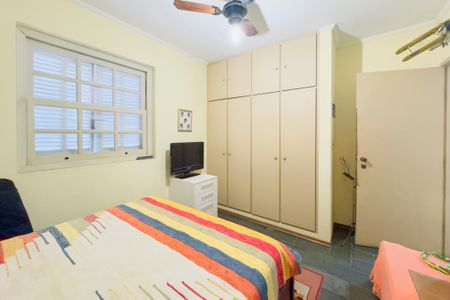 Casa de condomínio para alugar com 175m², 3 quartos e 5 vagasQuarto 2