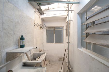 Apartamento para alugar com 59m², 2 quartos e sem vagaCozinha e Área de Serviço