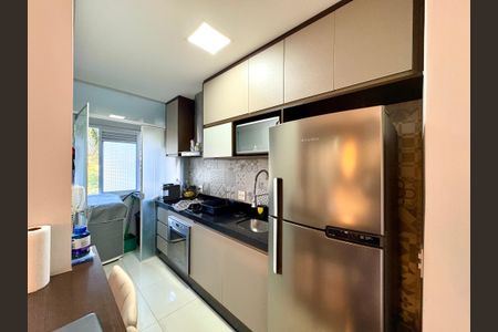 Apartamento à venda com 48m², 2 quartos e 1 vaga Apartamento à venda com 48m², 2 quartos e 1 vagaCozinha