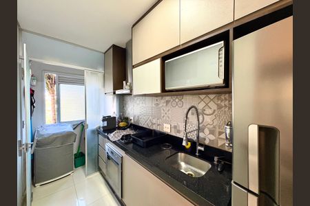 Apartamento à venda com 48m², 2 quartos e 1 vaga Apartamento à venda com 48m², 2 quartos e 1 vagaCozinha
