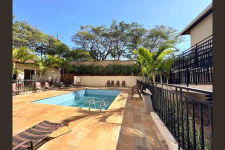 Apartamento à venda com 48m², 2 quartos e 1 vaga Apartamento à venda com 48m², 2 quartos e 1 vagaÁrea comum - Piscina