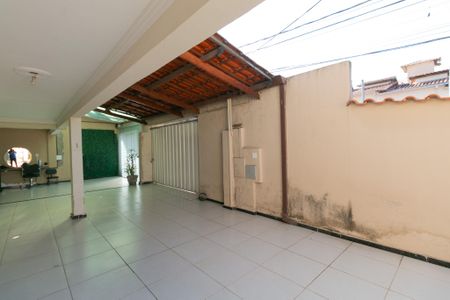 Casa para alugar com 240m², 3 quartos e 4 vagas Casa para alugar com 240m², 3 quartos e 4 vagasÁrea comum