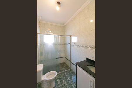 Casa para alugar com 240m², 3 quartos e 4 vagas Casa para alugar com 240m², 3 quartos e 4 vagasBanheiro Social