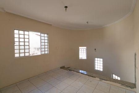 Casa para alugar com 240m², 3 quartos e 4 vagas Casa para alugar com 240m², 3 quartos e 4 vagasQuarto 1